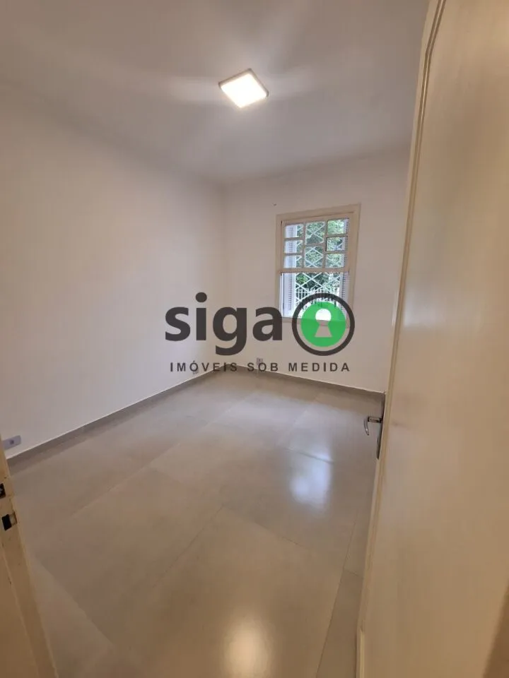 Foto do imóvel Apartamento amplo na Aclimação com 130 m², quintal e localização estratégica