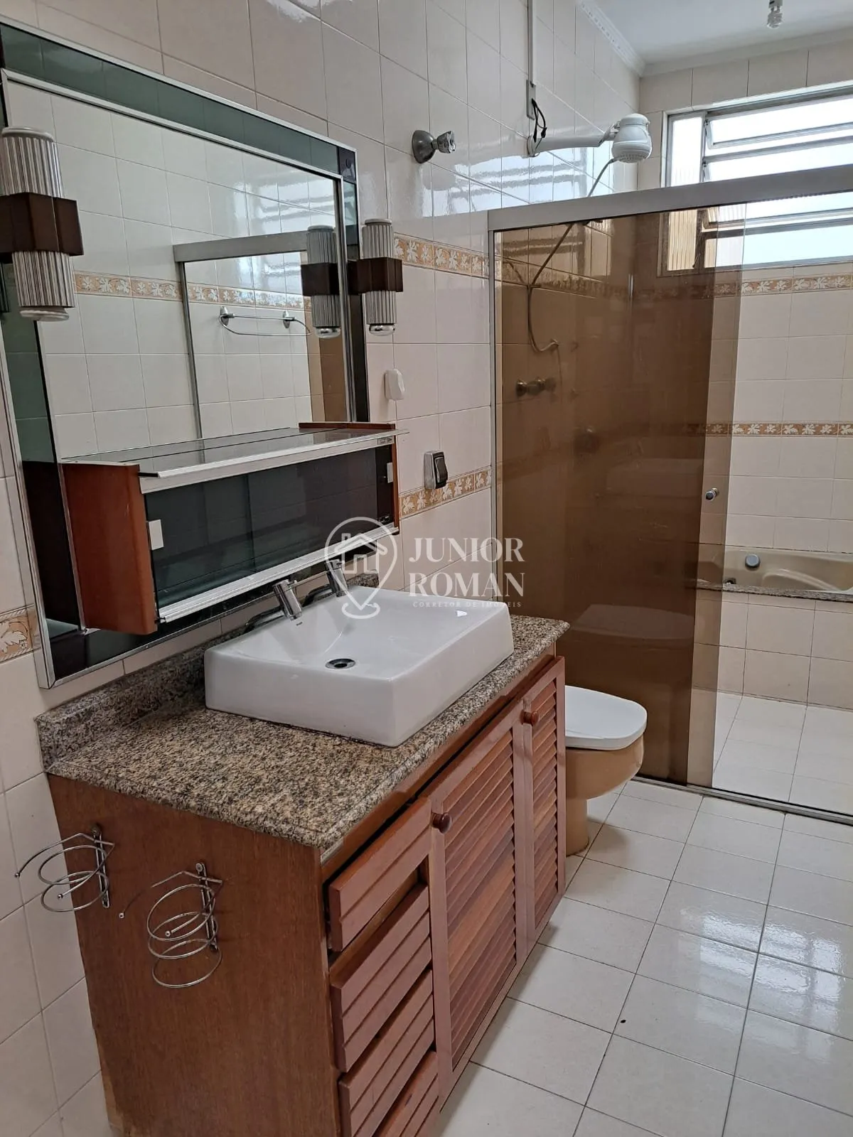 Imagem CASA 3 DORM l 184m² - JD DO MAR - SBC
