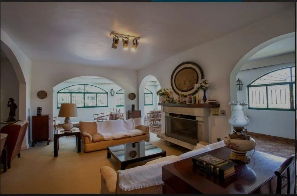 Imagem Casa para Venda em Petrópolis / RJ no bairro Fazenda Inglesa