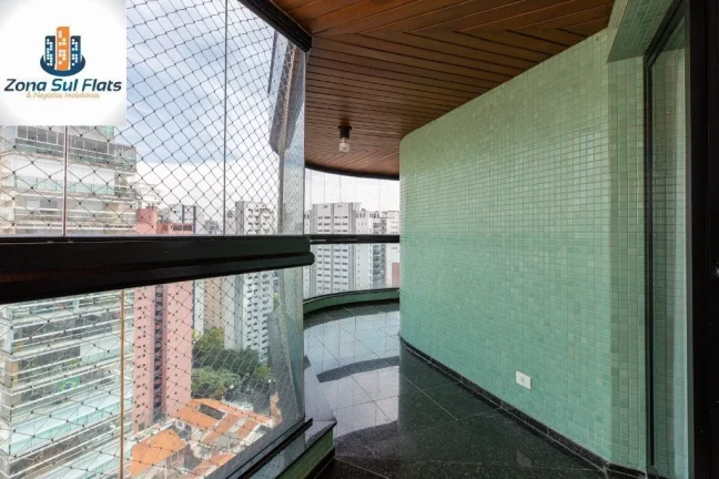 Imagem Apartamento Alto Padrão à Venda em Moema Com 4 Suítes e 4 Vagas - Varanda Gourmet