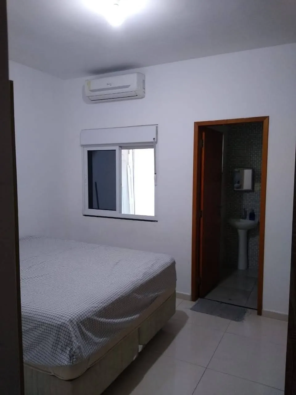 Imagem Casa à venda 2 Quartos, 1 Suite, 2 Vagas, 90M², Azeredo, Pindamonhangaba - SP
