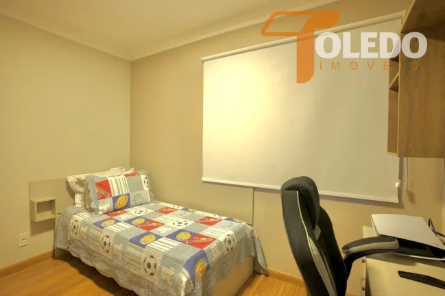 Imagem Apartamento 4 ou + dormitórios para Venda em São Paulo / SP no bairro Tatuapé