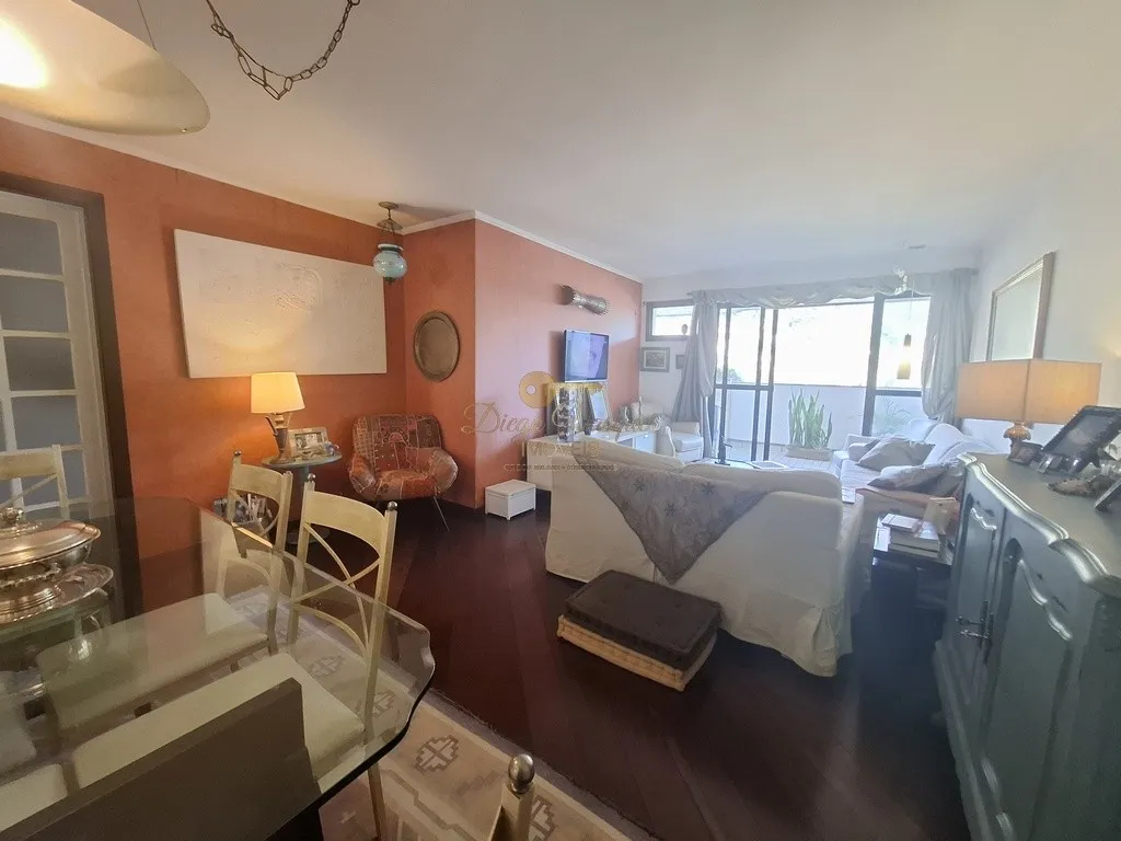 Foto do imóvel Apartamento para Venda em Teresópolis / RJ em Avenida Oliveira Botelho