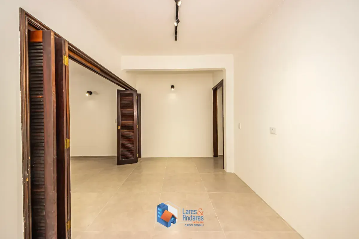 Imagem Casa para venda em Vila Ipojuca com 3 quartos, sendo 1 suíte, 167m²