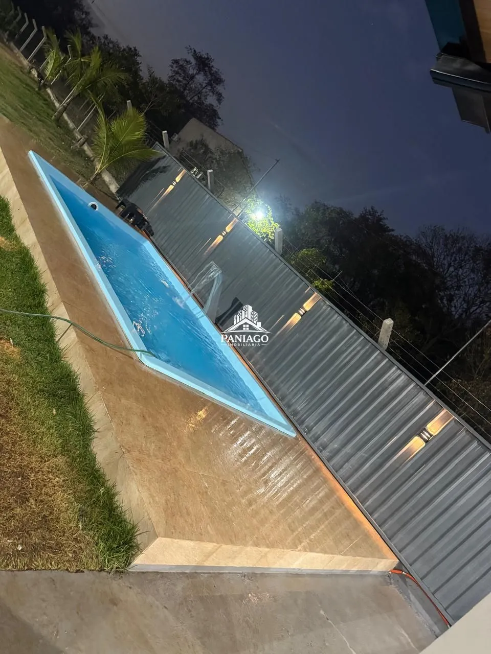 Imagem Casa com Piscina e Acesso ao Rio Cuiabá - Porteira Fechada
