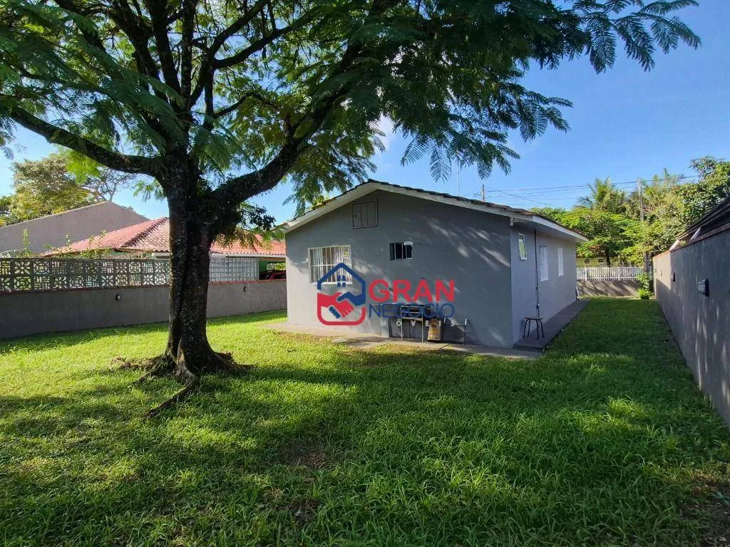 Foto do imóvel Casa Amplo Quintal em Pontal do Sul