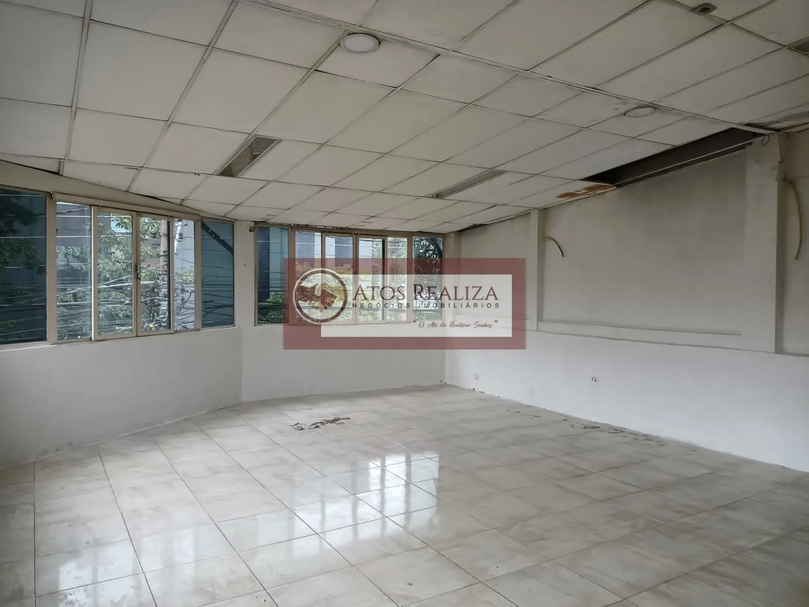 Imagem Casa Comercial à Venda em Santo Amaro - 180m² por R$1.350.000