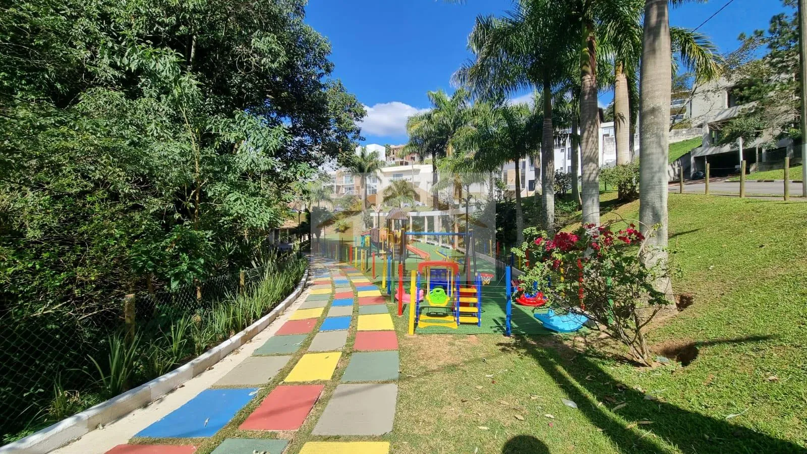 Imagem Aquisição de uma Obra, Casa térrea , belo projeto. Clube Maravilhoso