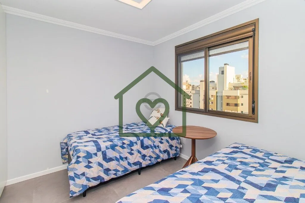 Imagem EXCLUSIVIDADE DUAL Apartamento MOBILIADO e atualizado, em andar alto e com vista definida para o por...