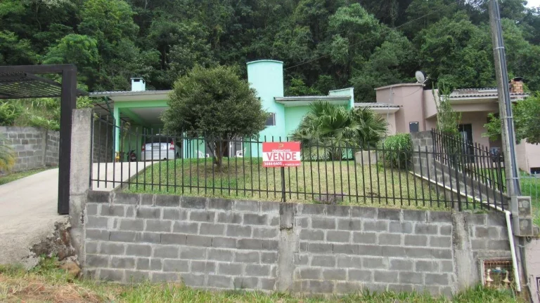 Foto do imóvel Casa para Venda em Concórdia, Sintrial, 3 dormitórios, 1 banheiro em Gabriel Morança