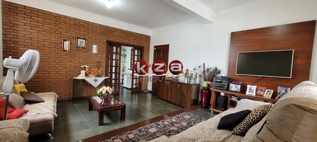 Imagem Imperdível oportunidade: Casa à venda em Vinhedo-SP, bairro Capela, 3 quartos, 1 suíte, 2 salas, 2 banheiros, 1 vaga garagem, 247 m².
