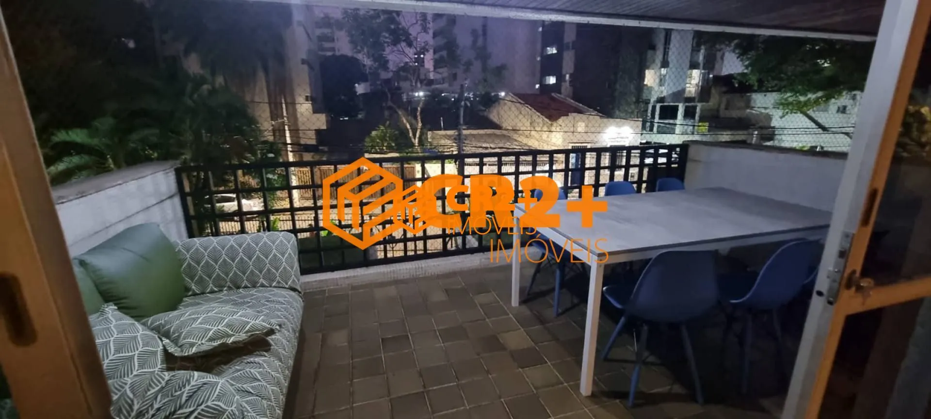 Imagem Apartamento a Venda com 04 quartos 01 suíte nas Graças 200m2 em Recife