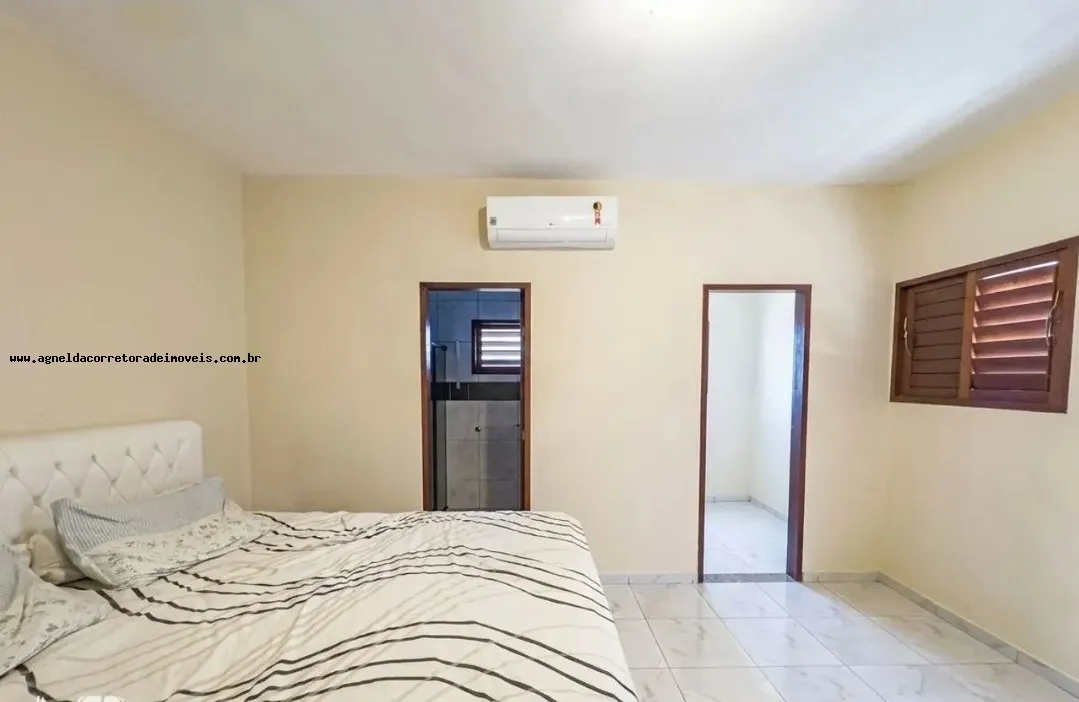 Imagem Casa para Venda em Parnamirim, Nova Parnamirim, 4 dormitórios, 2 suítes, 3 banheiros, 4 vagas