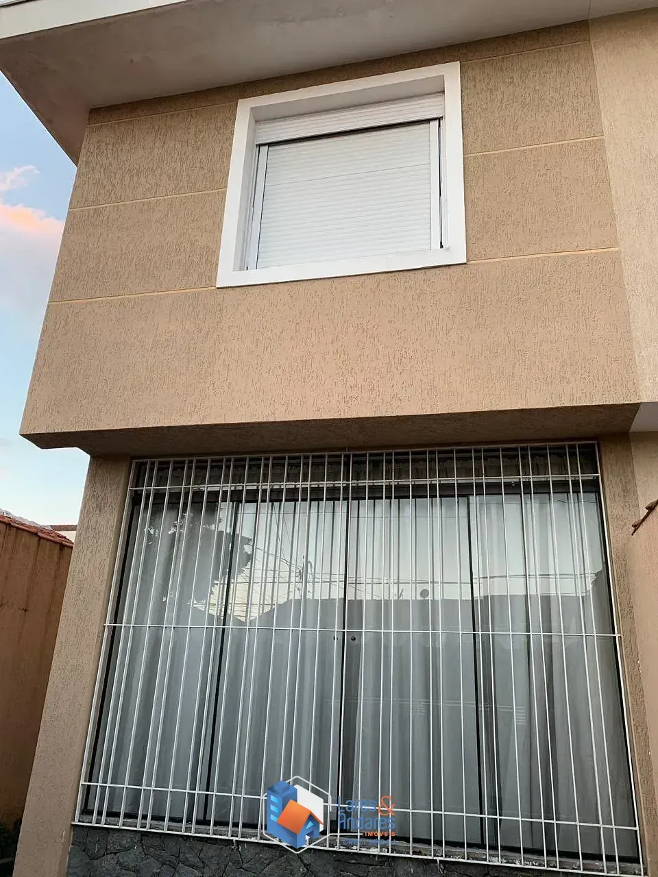 Imagem Sobrado para venda em Planalto Paulista com 3 quartos, sendo 2 suítes, 250m²