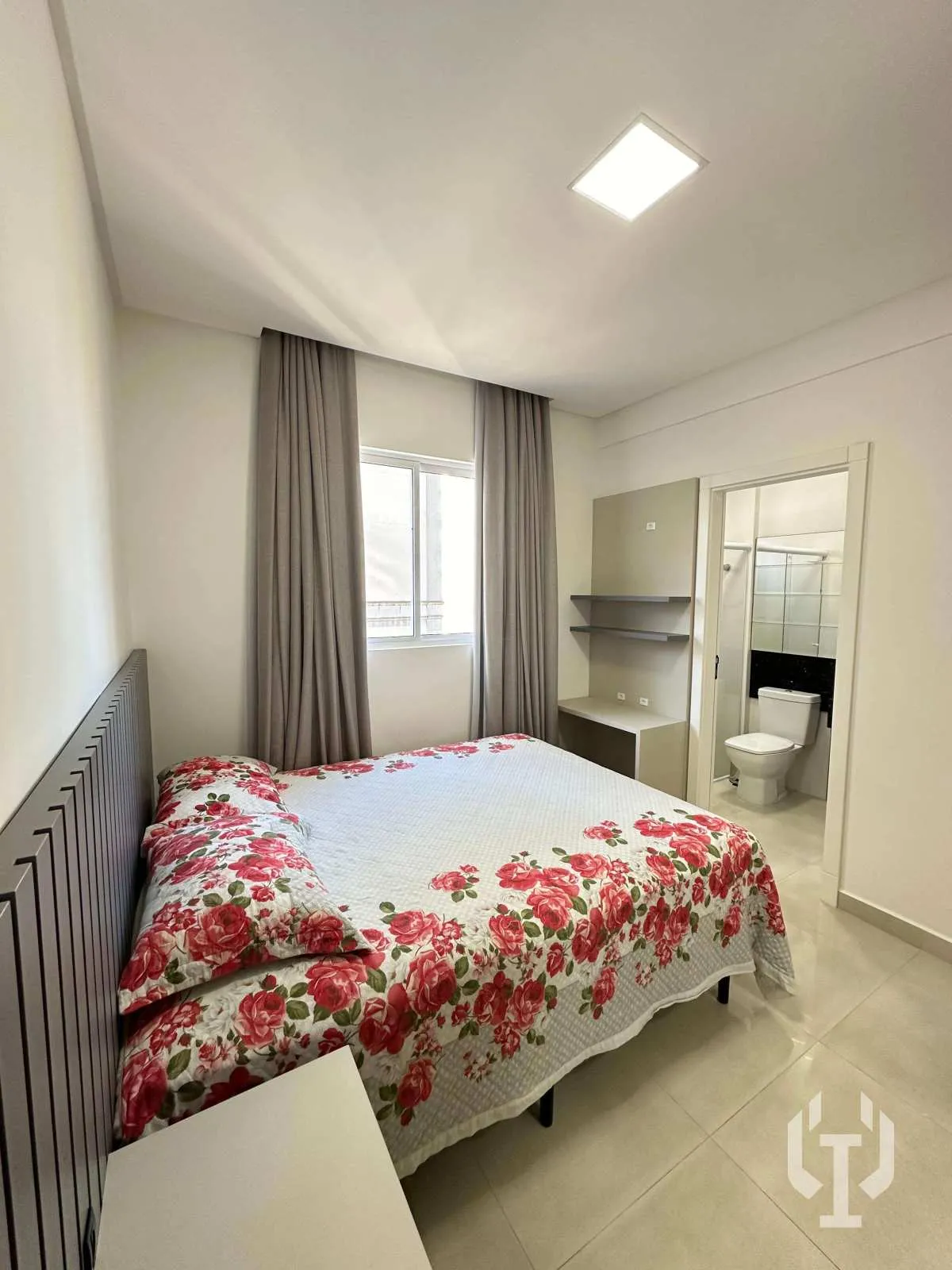 Imagem Apartamento para alugar, no Costa mare, Meia Praia, com 3 quartos, 100m2
