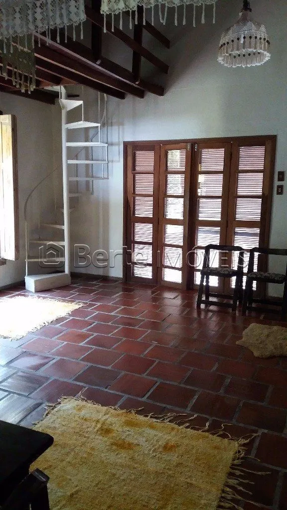 Imagem Terreno com casa a venda na REstrada das Furnas - Porto Alegre /RS