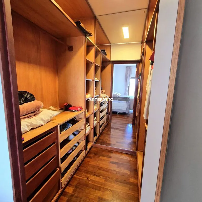 Imagem Apartamento de 190m2 no Edifício José Russo no bairro Cidade Nova