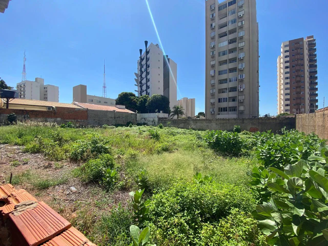 Imagem TERRENO COMERCIAL PARA VENDA ou INCORPORAÇÃO