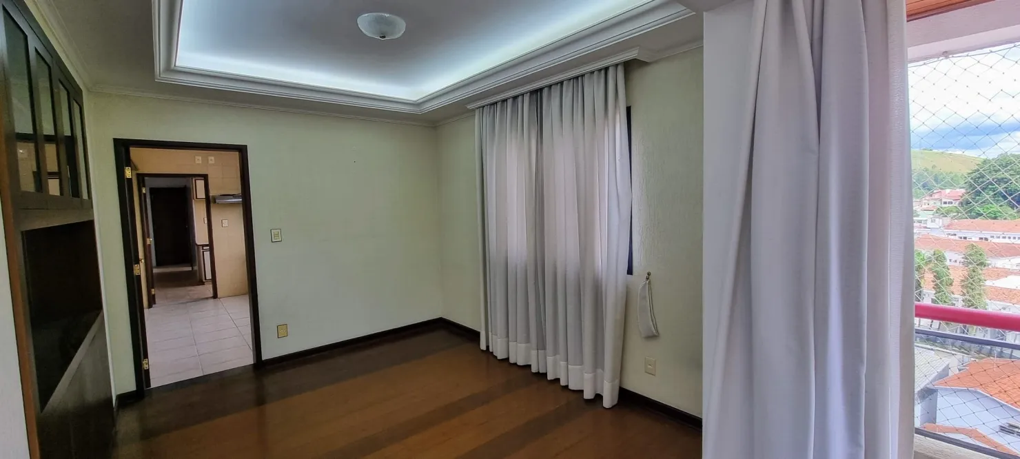 Imagem Apartamento à venda 4 Quartos, 2 Suites, 2 Vagas, 225M², Centro, Guaratinguetá - SP | Edifício Mansão La Boheme