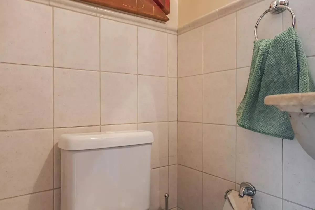 Imagem Casa em condomínio com 3 dormitórios, suíte e 2 vagas