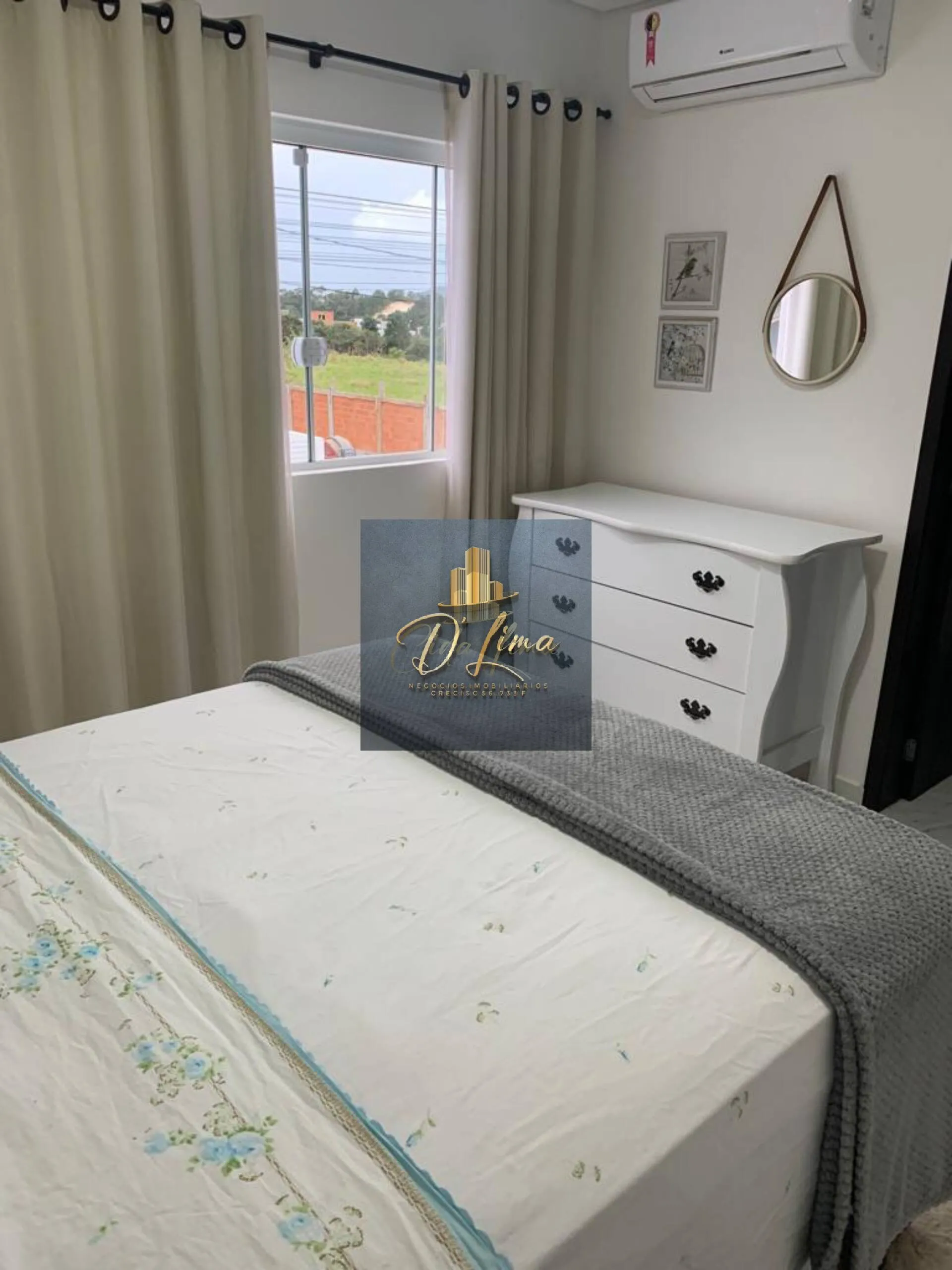 Imagem Sobrado a venda alto padrão, 2 quartos com suíte, no Norte da Ilha.