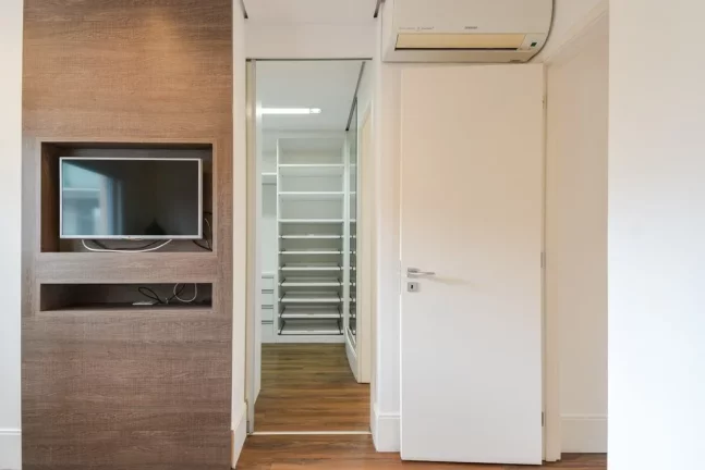Imagem Apartamento à venda em São Paulo, Vila Nova Conceição, com 3 quartos, 157m2