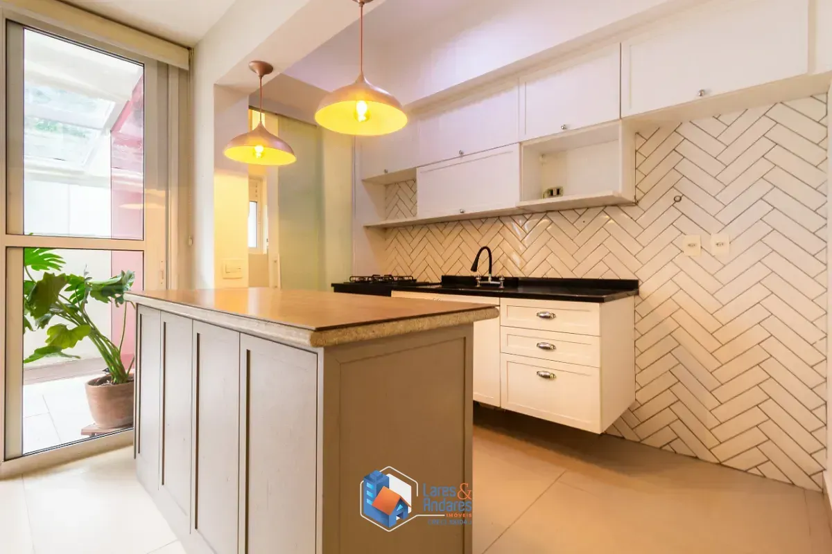 Imagem Apartamento garden para venda em Alto da Lapa com 3 quartos, sendo 1 suíte, 157m²
