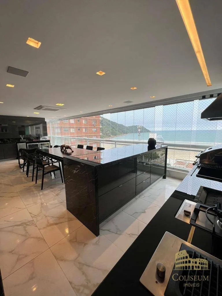 Imagem Apartamento com 4 dormitórios à venda, 250 m² por R$ 4.700.000,00 - Canto do Forte - Praia Grande/SP