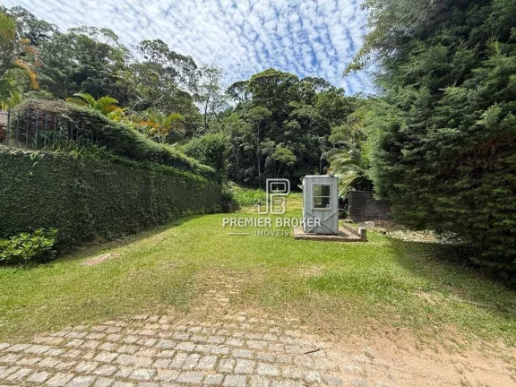 Foto do imóvel Terreno à venda, 4770 m² por R$ 850.000,00 - Comary - Teresópolis/RJ