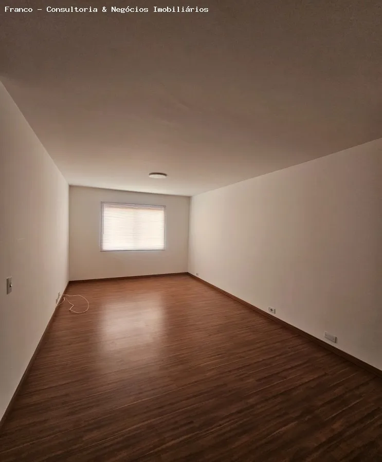 Imagem Apartamento para Venda em São Paulo, Santo Amaro, 3 dormitórios, 1 suíte, 3 banheiros, 1 vaga