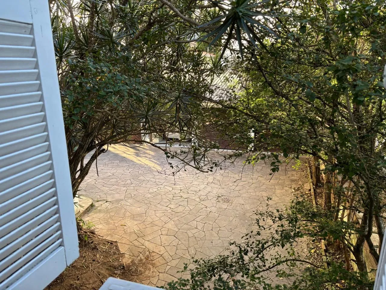 Imagem vende apto de dois quartos próximo ao parcão