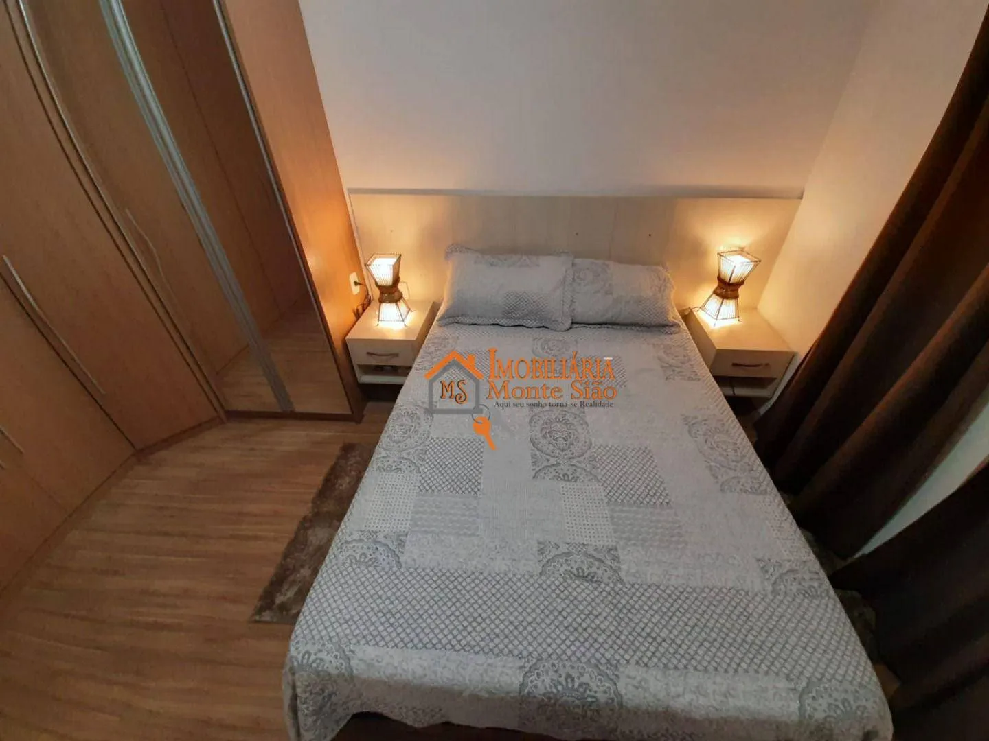 Imagem Apartamento com 2 dormitórios à venda, 50 m² por R$ 310.000,00 - Centro - Guarulhos/SP