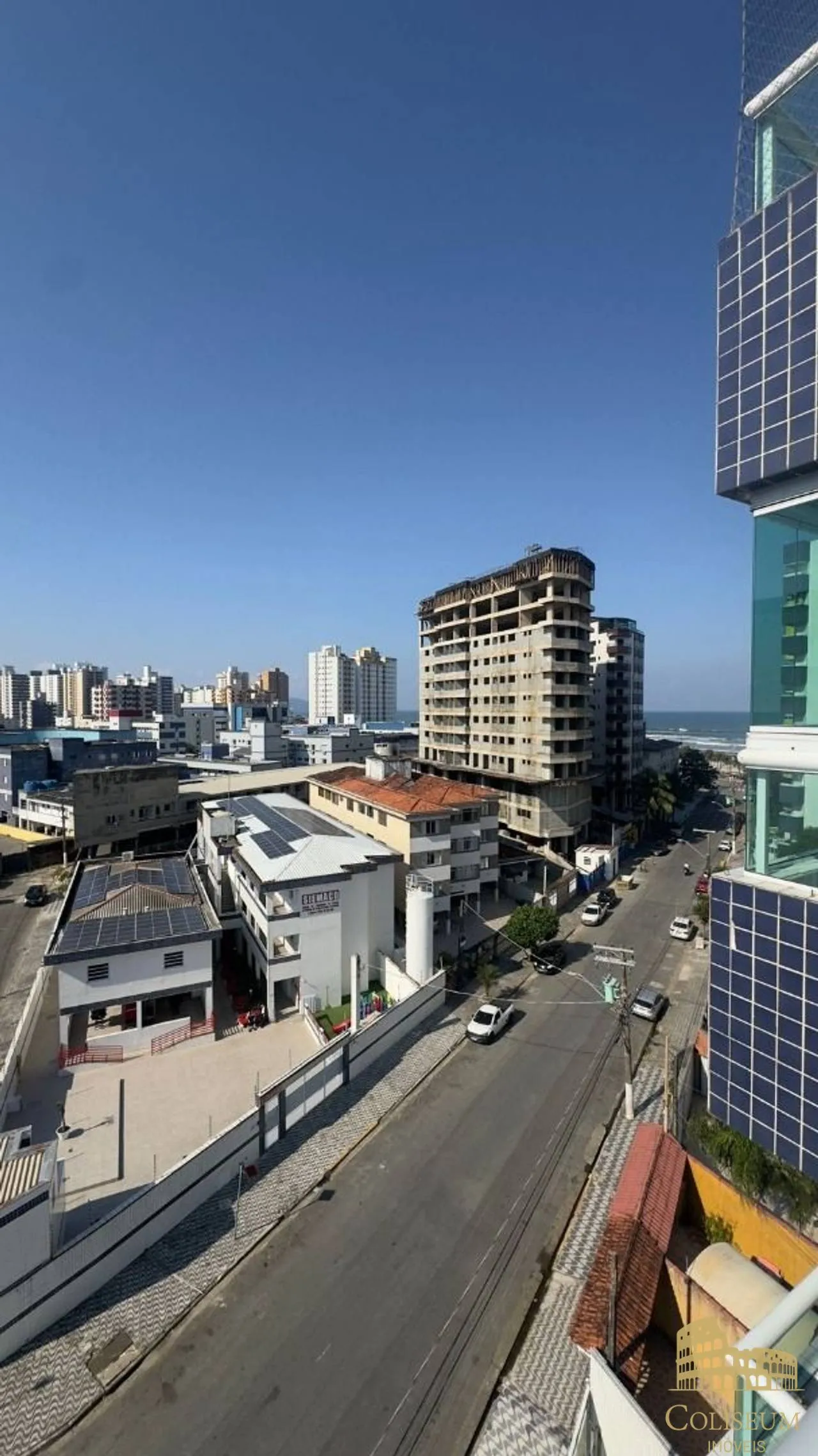 Imagem Apartamento com 2 dormitórios à venda, 68 m² por R$ 420.000,00 - Mirim - Praia Grande/SP
