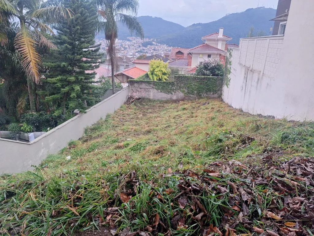 Imagem Terreno à Venda no bairro Jardim Novo Mundo, em Poços de Caldas - MG