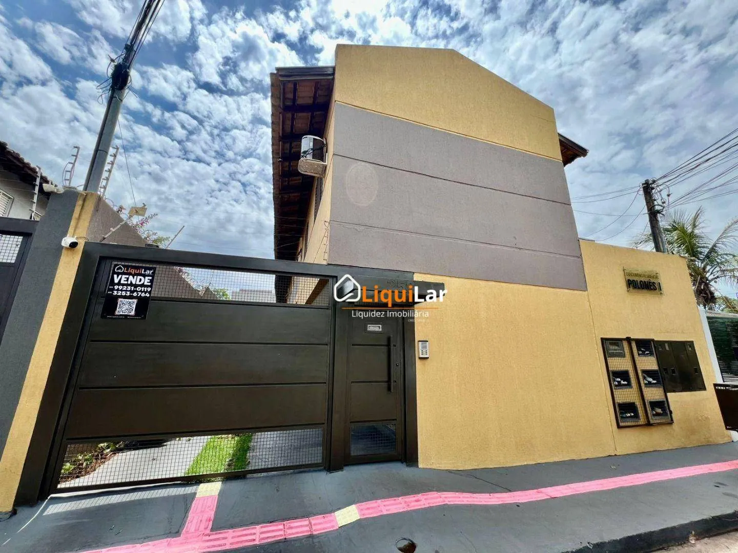 Foto do imóvel Sobrado para Locação no Condomínio Residencial Polonês 1 com 3 Quartos, 2 Suítes e Condomínio Exclusivo