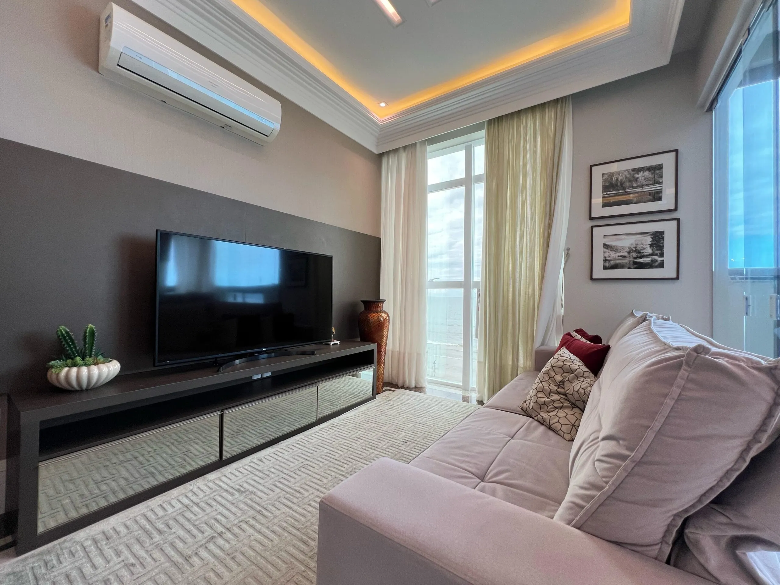 Imagem Apartamento com vista para o mar à venda com 168m2 por R$ 7.000.000,00