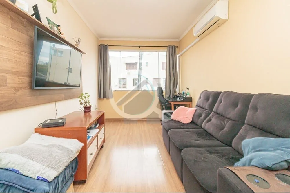 Imagem Apartamento com excelente localização, próximo à Av. Salvador França/PUCRS, Parques, Supermerca...