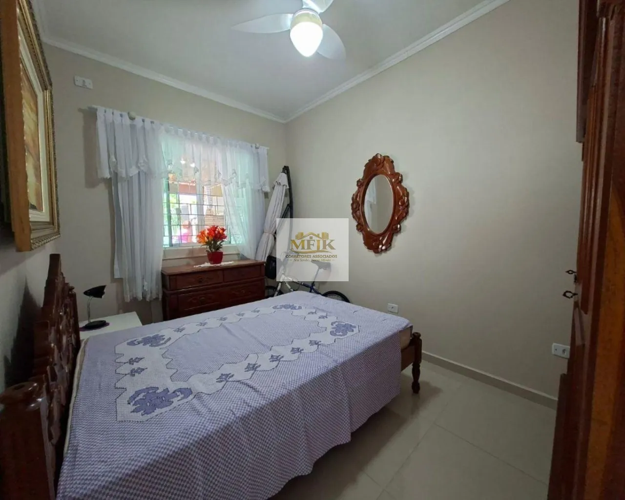Imagem Casa de 4 quartos à venda em Santa Terezinha