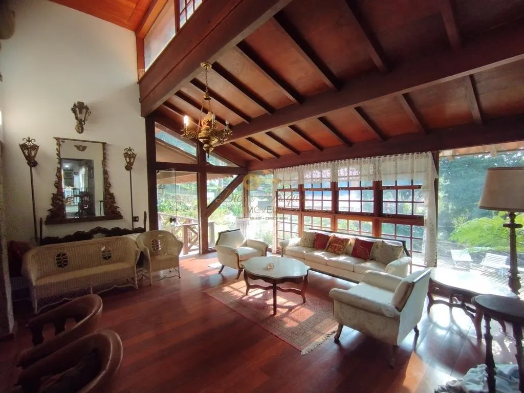 Imagem Casa para Venda em Teresópolis / RJ no bairro Parque do Ingá