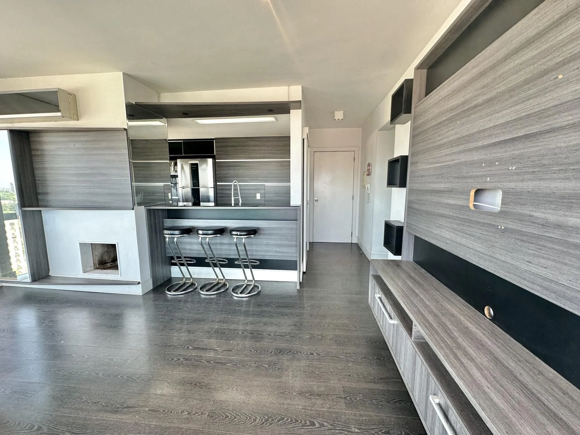 Imagem Apartamento 2 Dormitórios para comprar no Parigi Residence Bairro Três Figueiras