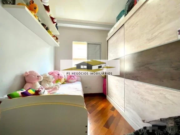 Imagem Sobrado Triplex em Condomínio com 153m2 para venda