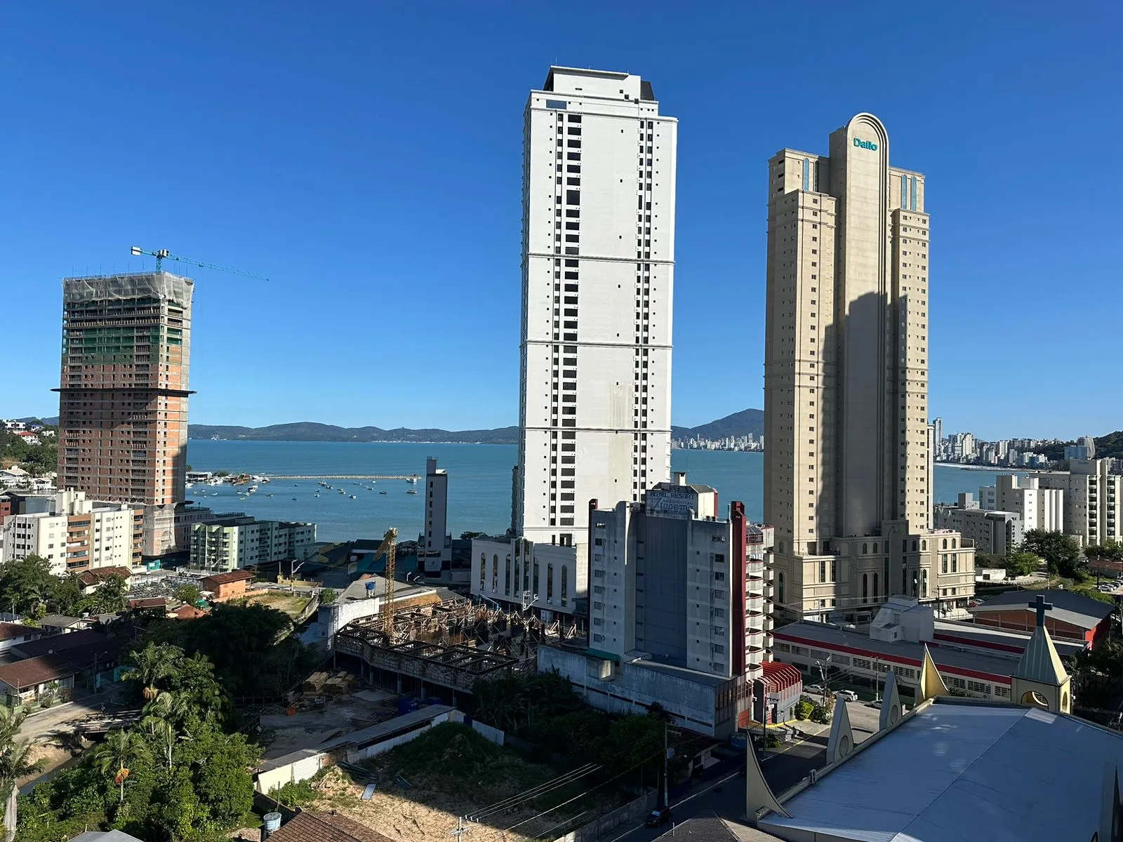 Imagem Apartamento com vista para o mar à venda com 116m2 por R$ 1.640.000,00