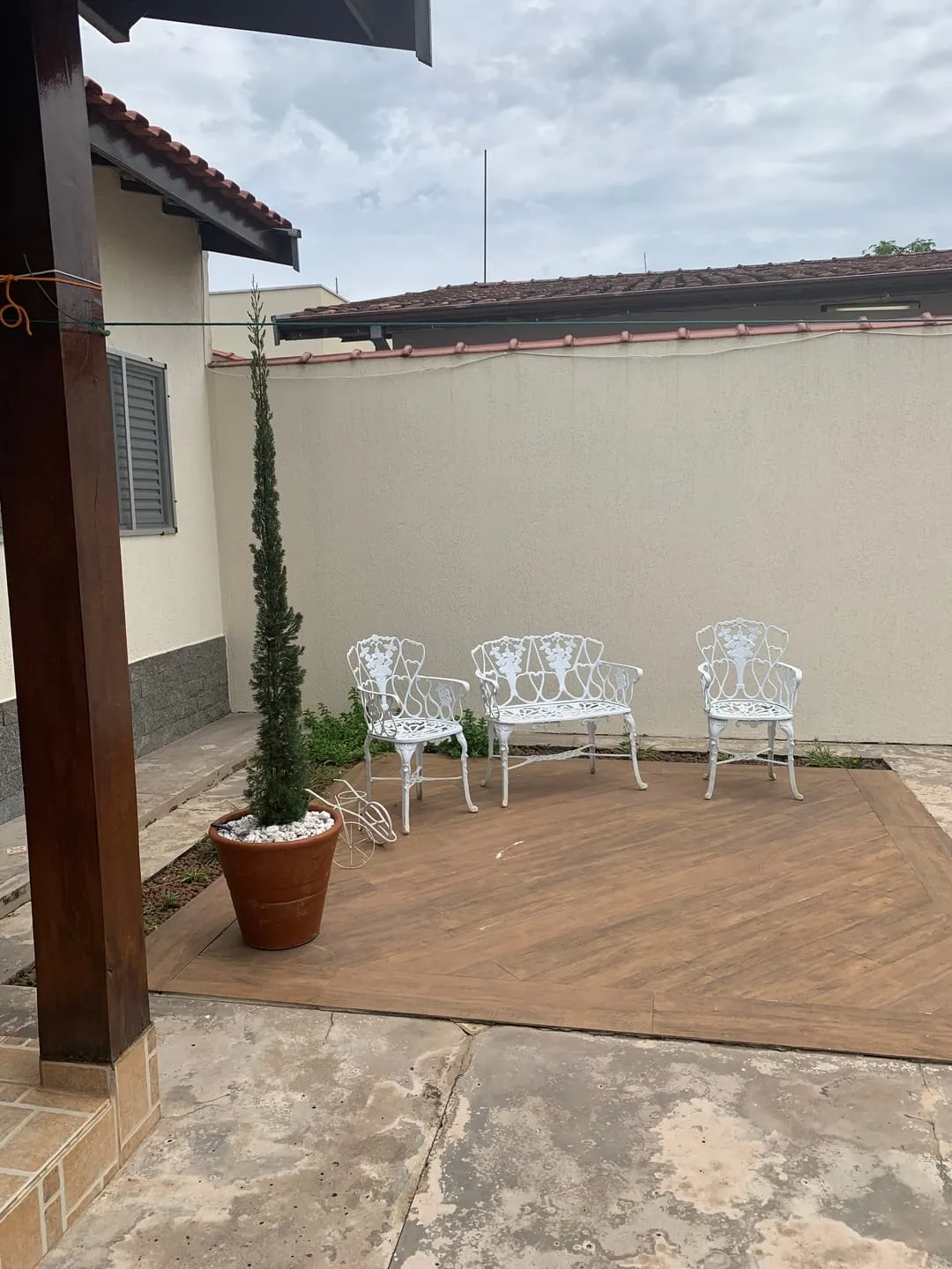 Imagem Casa à venda 2 Quartos, 2 Vagas, 300M², Jardim Santa Cecília, Pindamonhangaba - SP