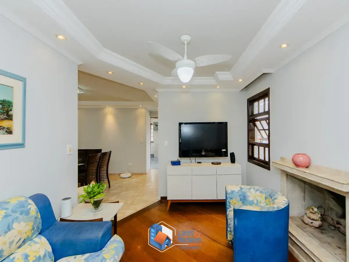Imagem Casa para venda em Conjunto Residencial Santa Terezinha com 4 quartos, sendo 1 suíte, 192m²