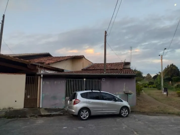 Foto do imóvel Casa à venda 2 Quartos, 1 Vaga, 135M², Residencial Mombaça, Pindamonhangaba - SP