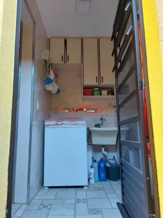 Imagem SOBRADO DE RUA À VENDA NA CIDADE LÍDER (POSSUI EDÍCULA).
