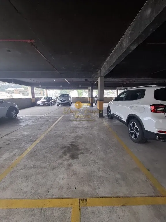 Imagem Garagem para Locação em Teresópolis / RJ no bairro Várzea