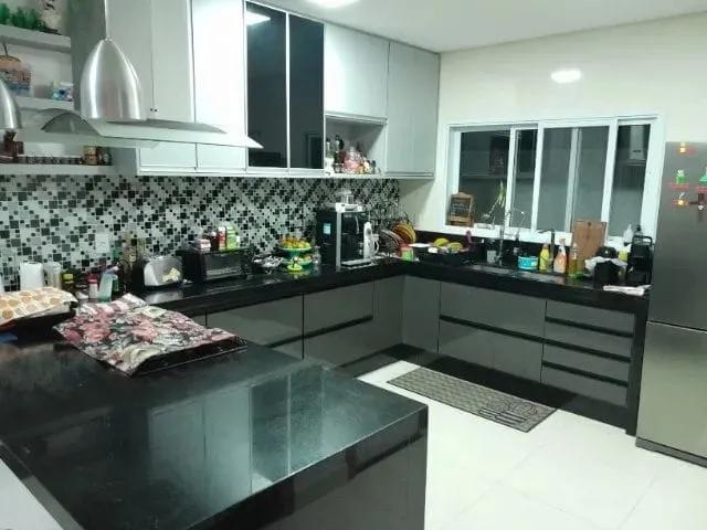 Imagem Casa à venda 5 Quartos, 3 Suites, 4 Vagas, 300M², Bairro do Grama, Caçapava - SP | Condomínio Terras do Vale