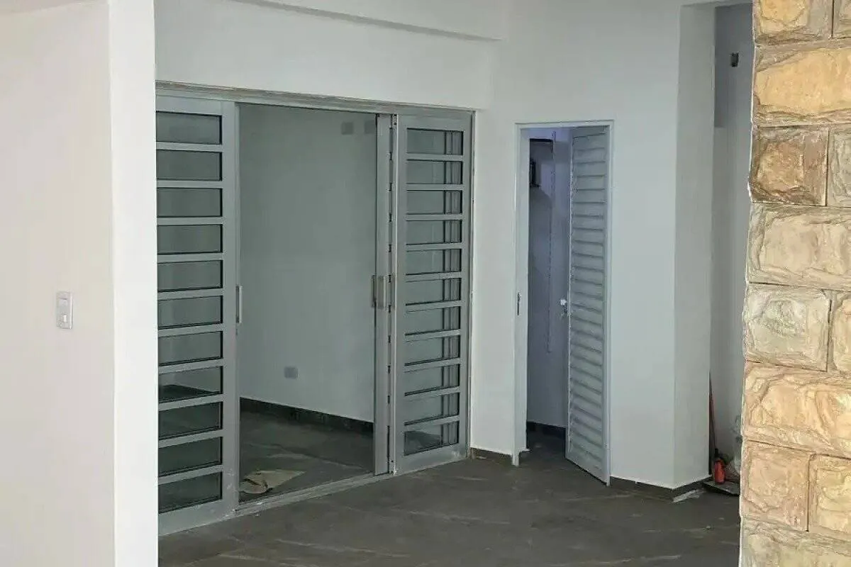 Imagem Casa Vila Fernandes - 240M², 3 Dorms, 3 Suítes, 2 Vagas.