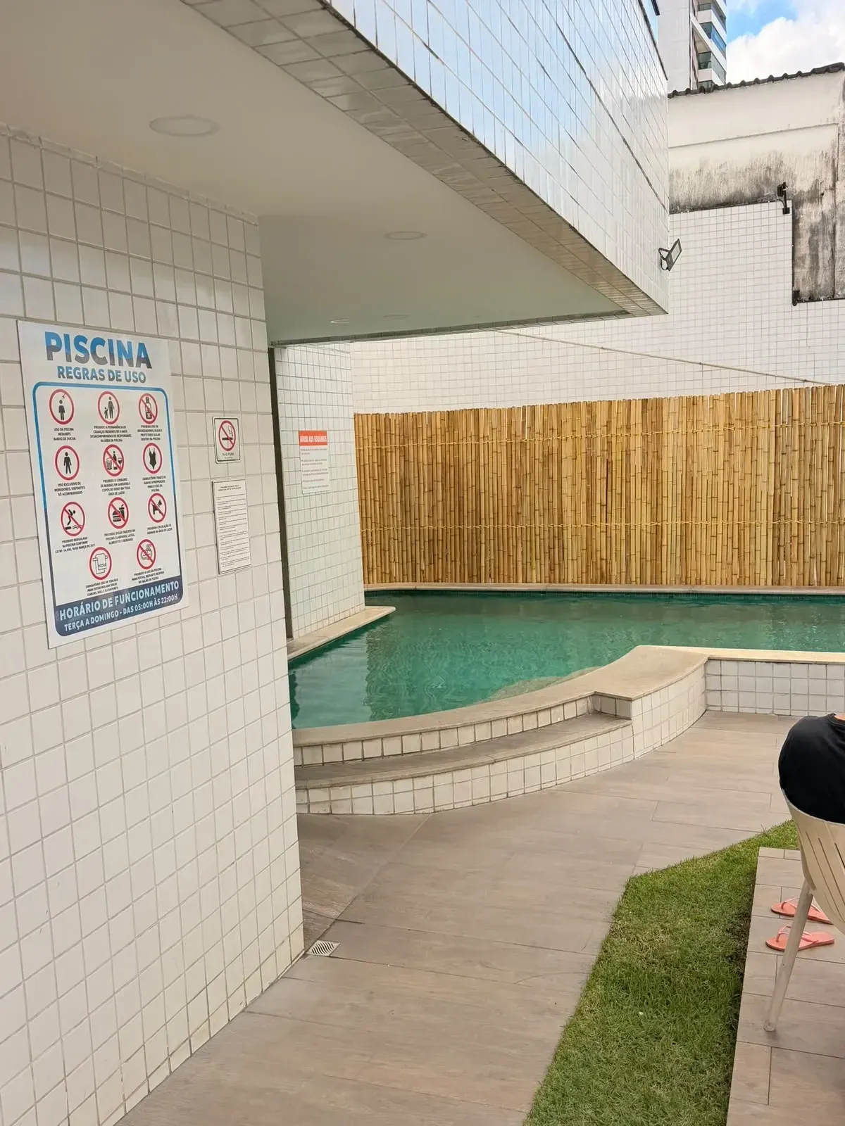 Imagem Apartamento com 3 Quartos à Venda, 70 m² em Madalena - Recife